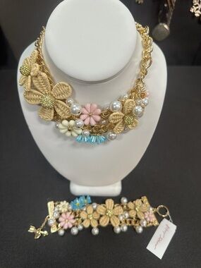 Floral Straw & Pearl Statement Necklace in Beige, Pink & Blue - Designer Style